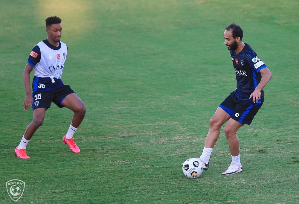 الهلال يفتح صفحة الاتفاق