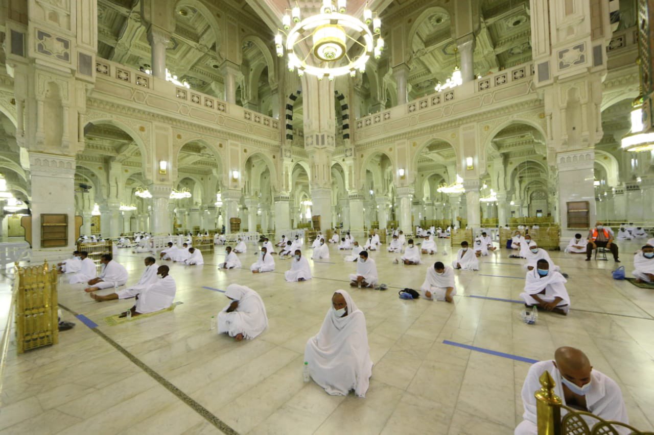 خطباء الجمعة بالسعودية : الإسلام حذر من الفساد بكل صوره وأشكاله