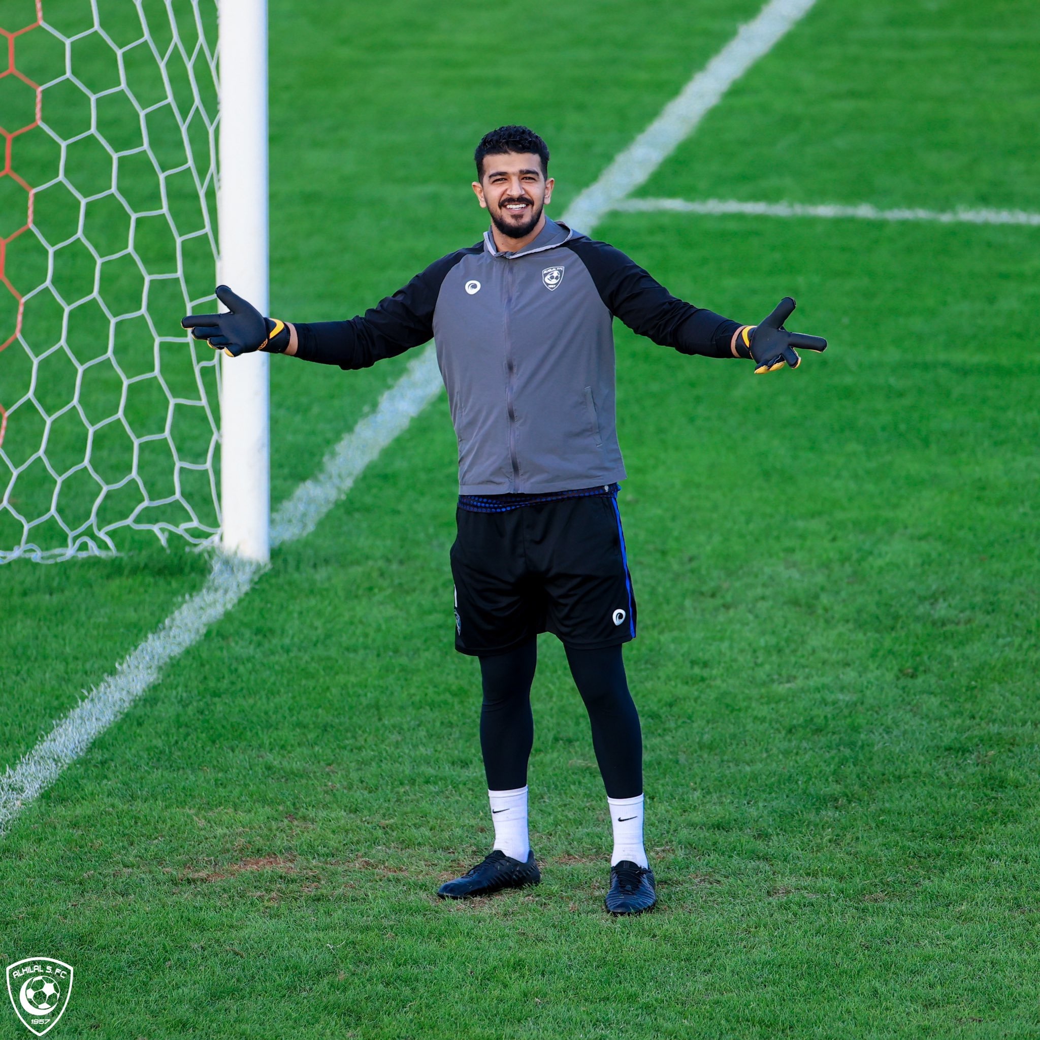 المباريات التي يغيب عنها المعيوف مع الهلال