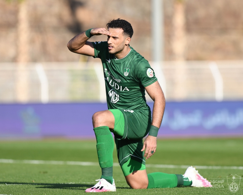 عمر السومة لاعب الأهلي