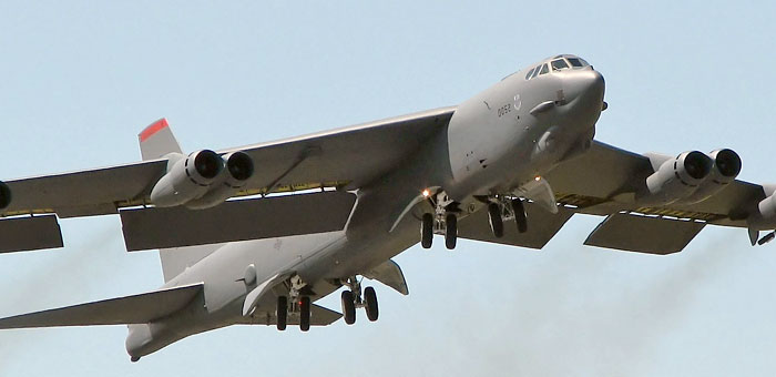 أمريكا تنشر قاذفات B-52H في قواعدها بـ الشرق الأوسط