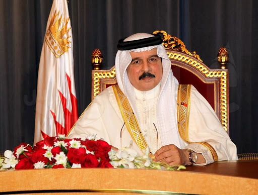 البحرين: لقاح كورونا مجاني واختياري