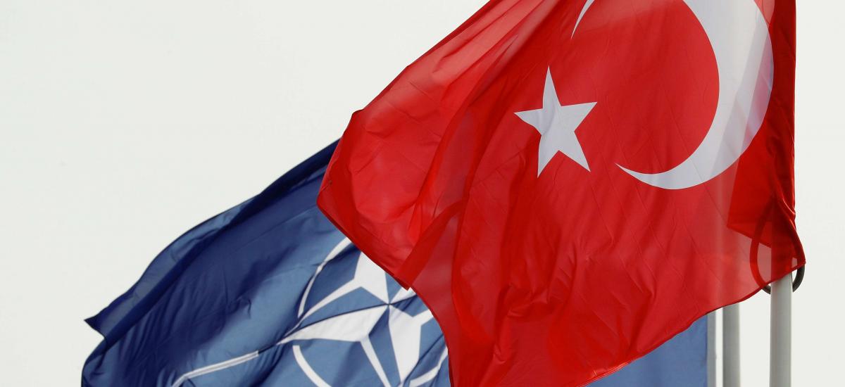 محللان سياسيان: تركيا ستواجه عقوبات أمريكية إضافية حال عدم توقف استفزازاتها