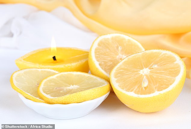 الليمون ورائحته المنعشة يتسببان في الشعور بتحسن الجسد