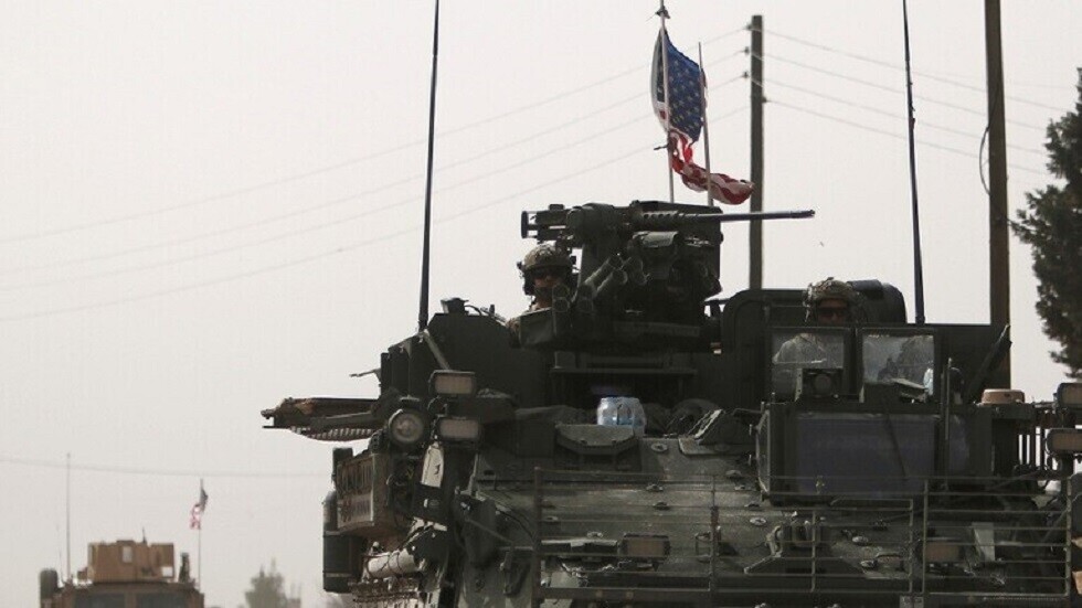 مجهولون يستهدفون قاعدة أمريكية في دير الزور السورية