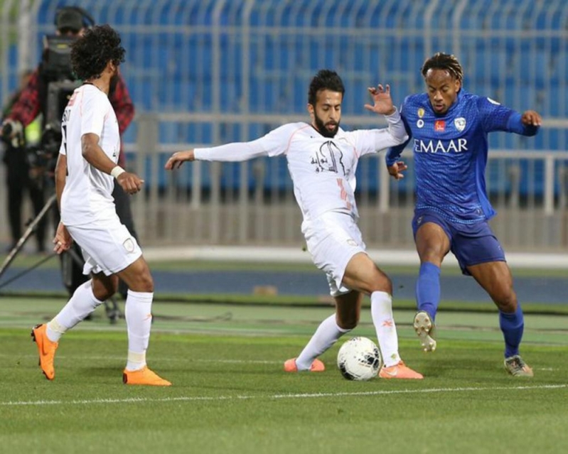 دوري محمد بن سلمان .. الهلال يصطدم بجاره الشباب لتأمين الصدارة