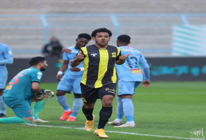 بديلان لـ رومارينيو في الاتحاد