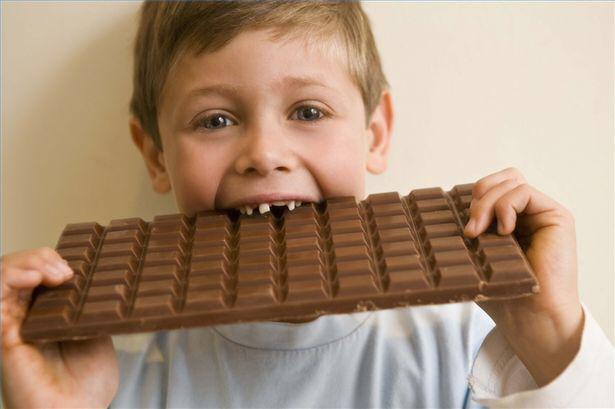  الشيكولاتة وراء تسوس الأسنان عند 90 ٪؜ من الأطفال