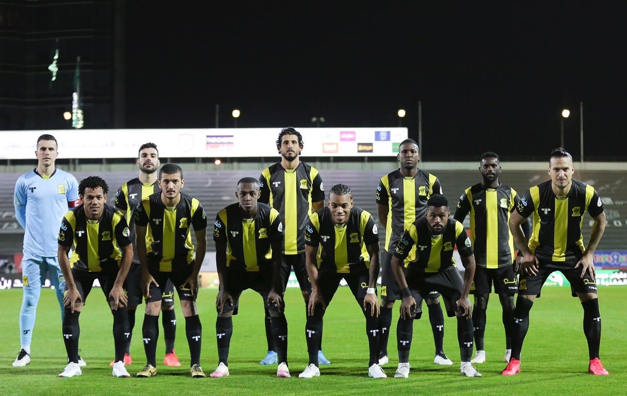 كاريلي يُحذر نجوم الاتحاد الـ4 قبل مواجهة الهلال