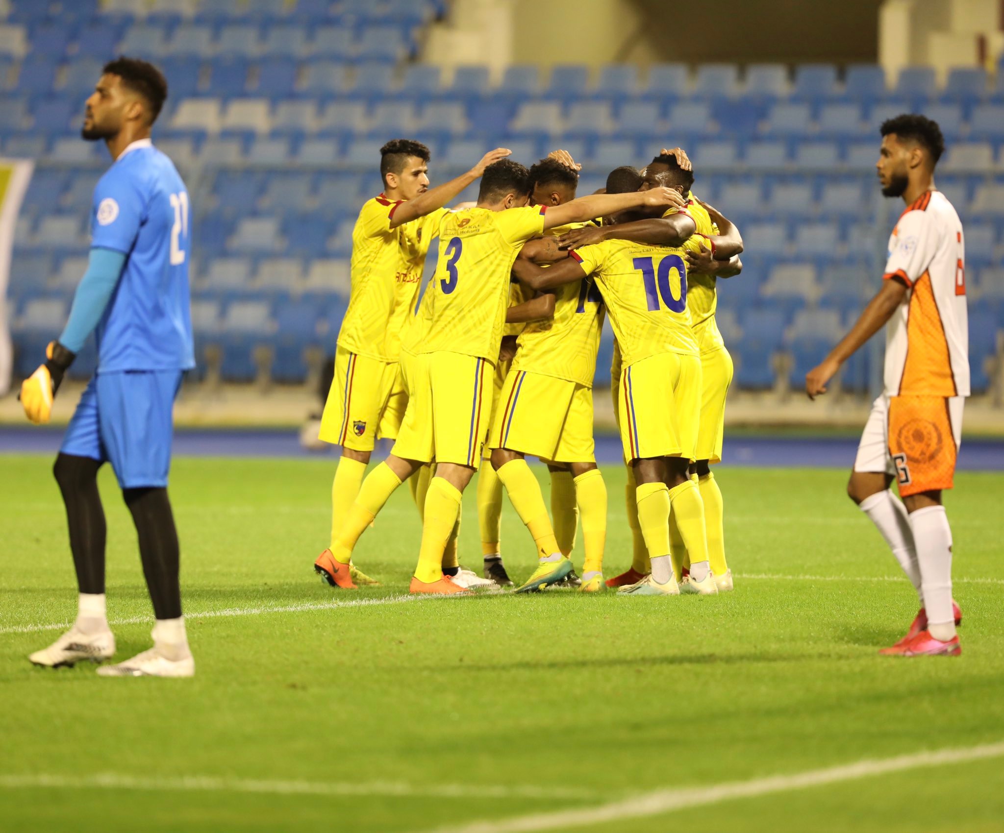 5 مباريات اليوم في دوري الدرجة الأولى