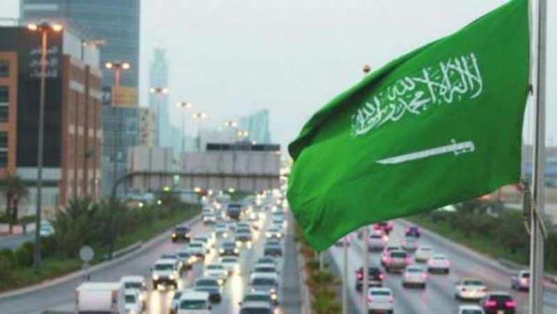 السعودية تضع حدًّا للأزمة الخليجية بفتح أجوائها مع قطر استجابة لأمير الكويت