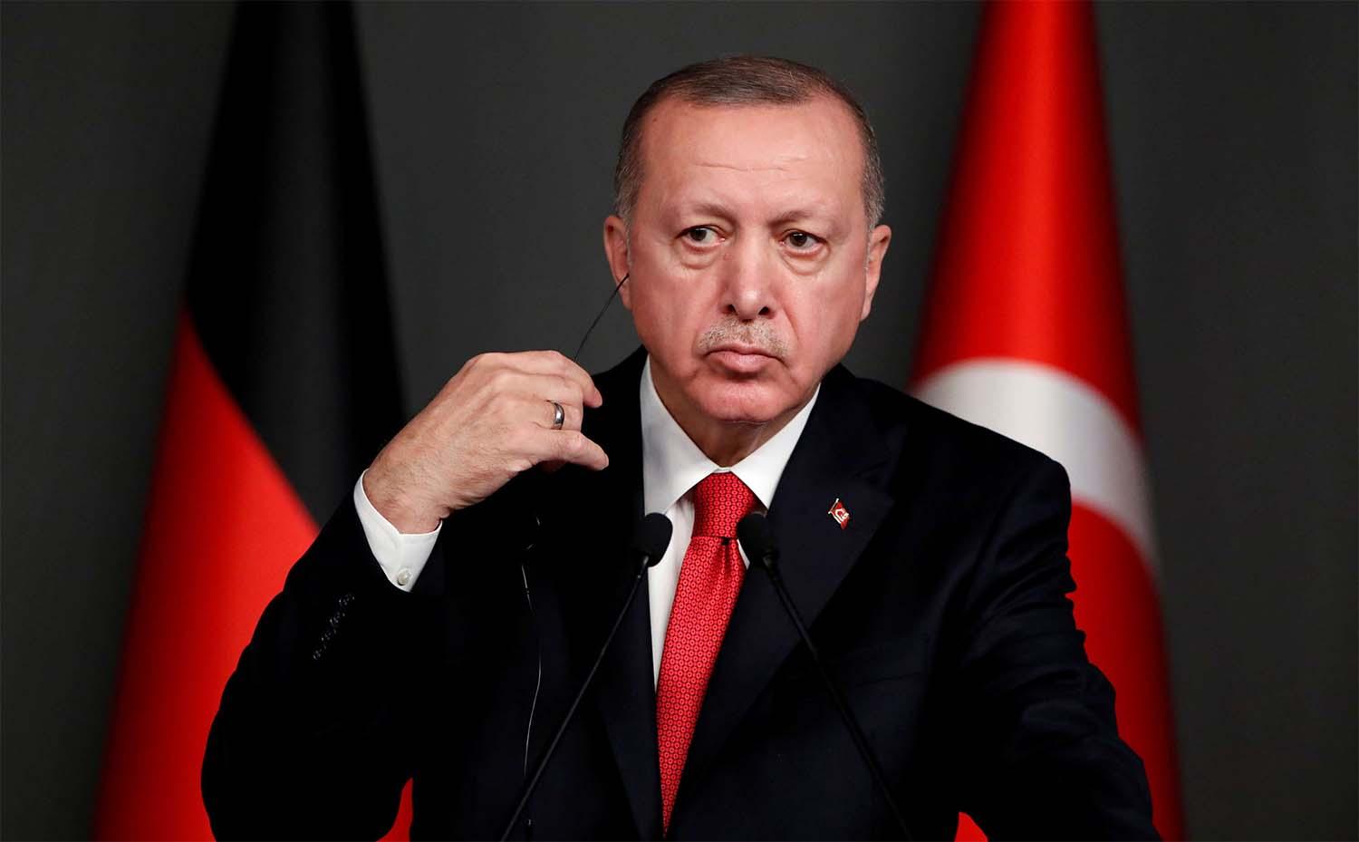 تركيا تتقرب من إسرائيل سرًا وتتباكى على القضية الفلسطينية علنًا