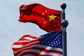 أمريكا تفرض عقوبات على 14 مسؤولاً صينياً