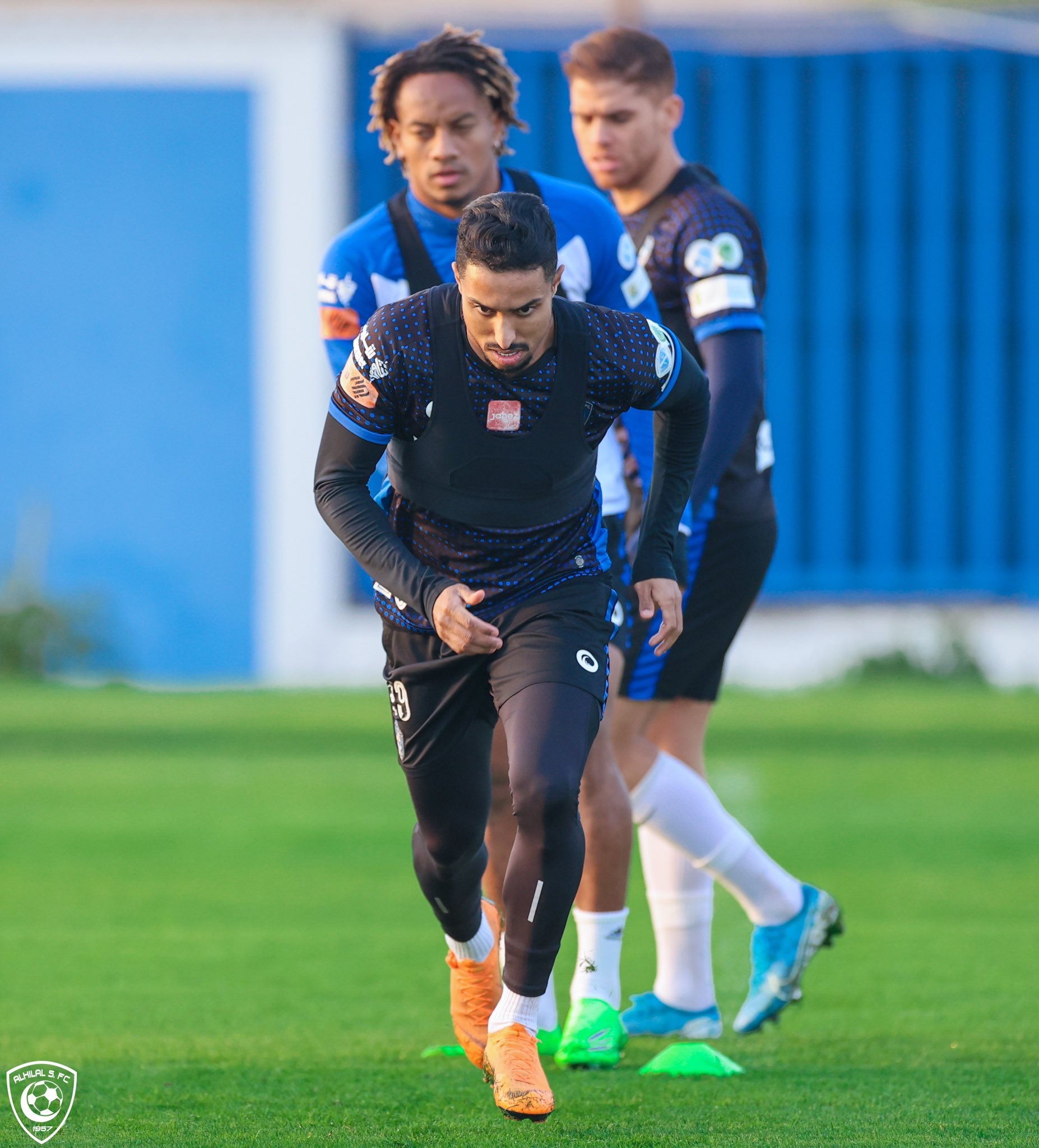 4 لاعبين ينعشون مران الهلال قبل مواجهة الشباب