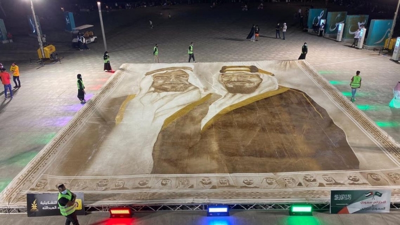 عهود عبدالله تهدي الإمارات أكبر لوحة بالعالم وتدخل غينيس - المواطن
