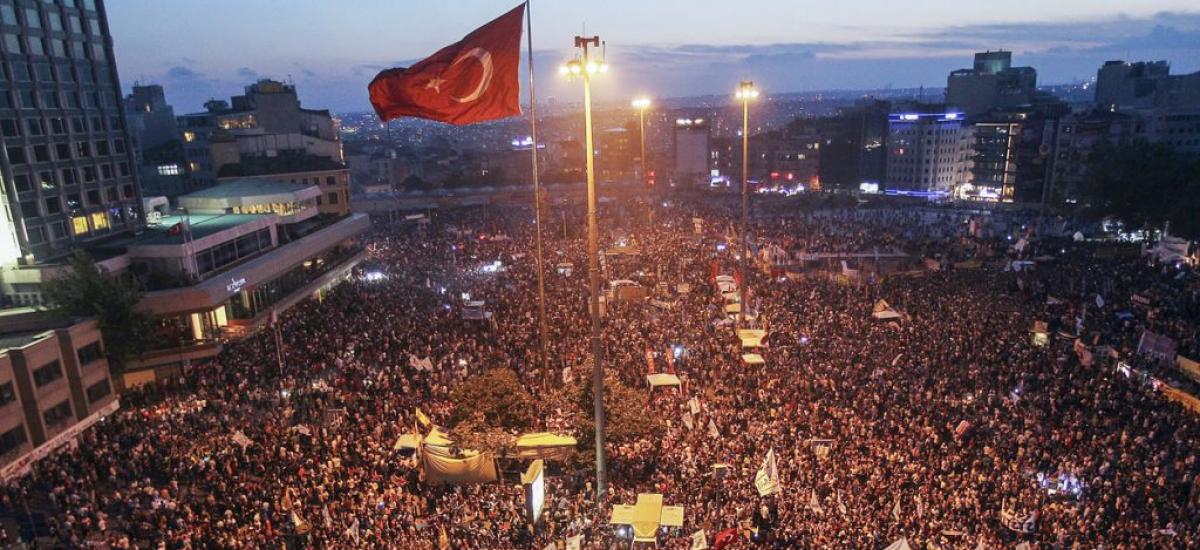 بلومبرغ: ارتفاع قياسي لمخاطر الاستثمار في تركيا