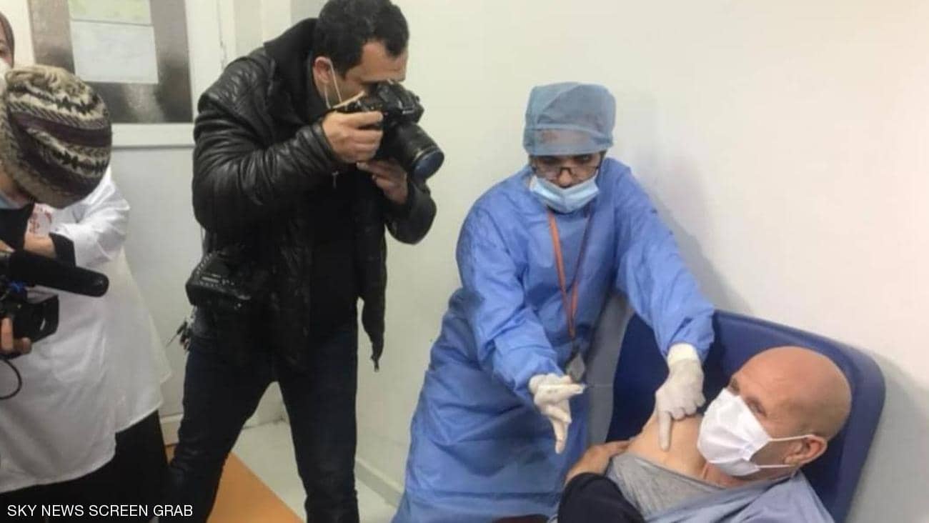 الجزائر تبدأ حملة التطعيم ضد فيروس كورونا