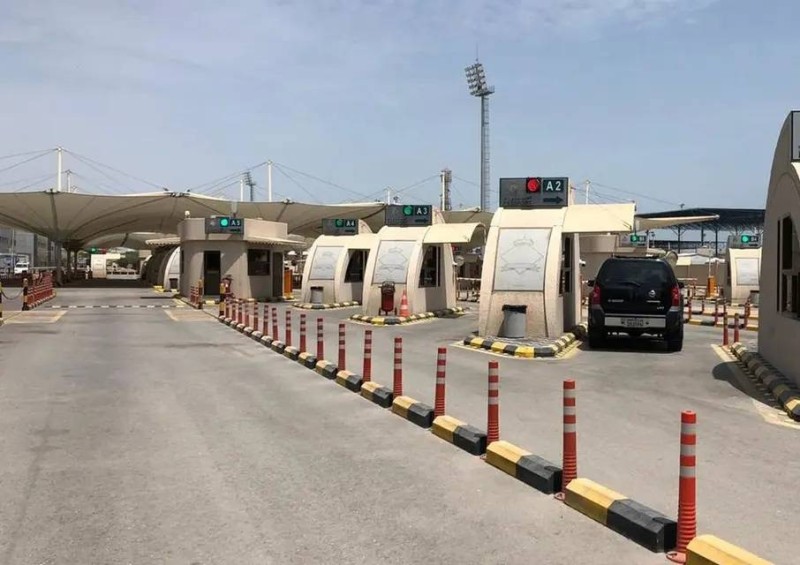 البحرين تلغي فحص كورونا للمسافرين القادمين عبر جسر الملك فهد
