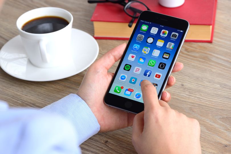 أبل تكشف عن أشهر تطبيقاتها وألعابها على هاتفها آيفون لعام 2020