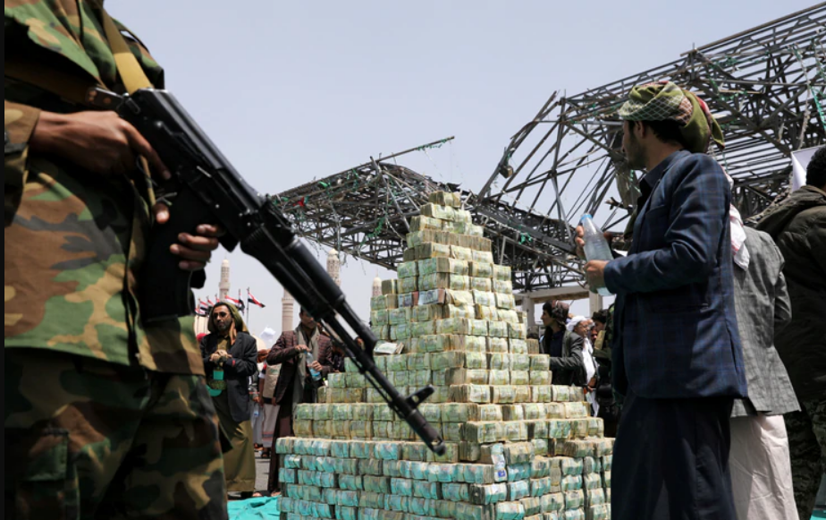 ميليشيا الحوثي تهدد موارد اليمنيين