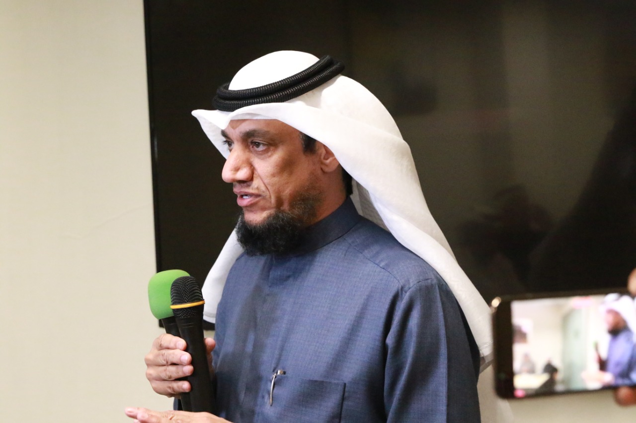 الدكتور أحمد الفايز