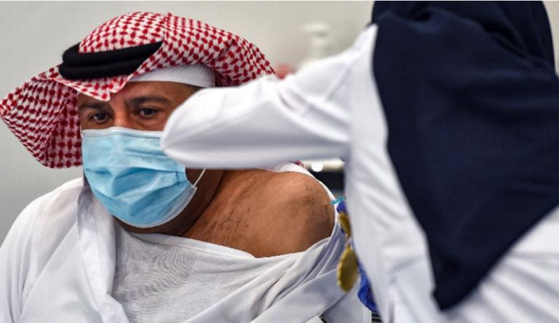 CNN السعودية والإمارات تقودان الشرق الأوسط في خطط التطعيم (5)