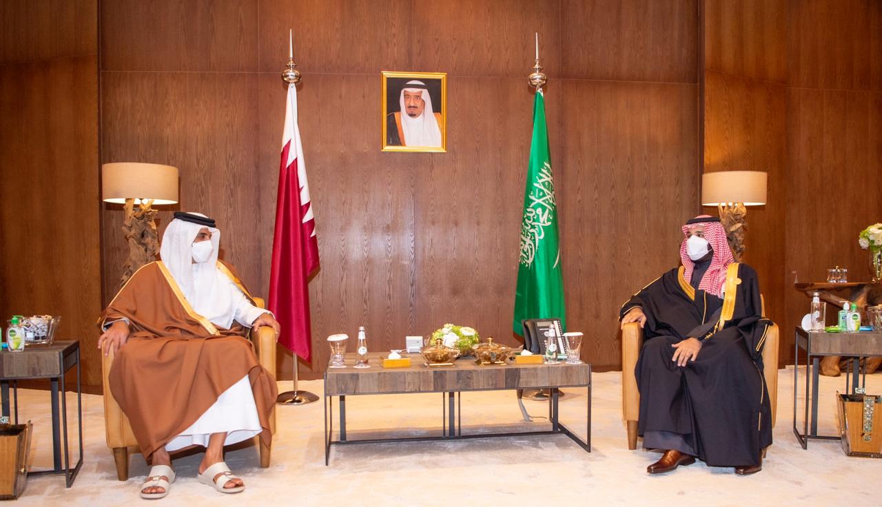 محمد بن سلمان وأمير قطر يستعرضان العلاقات وسبل تعزيز العمل الخليجي المشترك