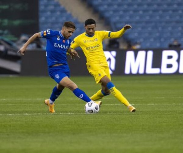 هدية الهلال لـ النصر