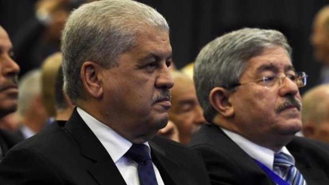 حبس رئيسي وزراء سابقين في الجزائر 27 عامًا بتهم الفساد