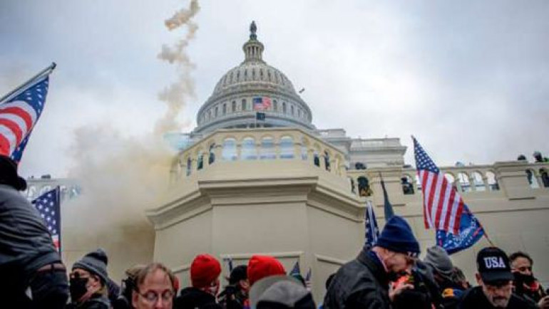 واشنطن تحقق في وجود طرد مشبوه أمام مبنى الكونجرس