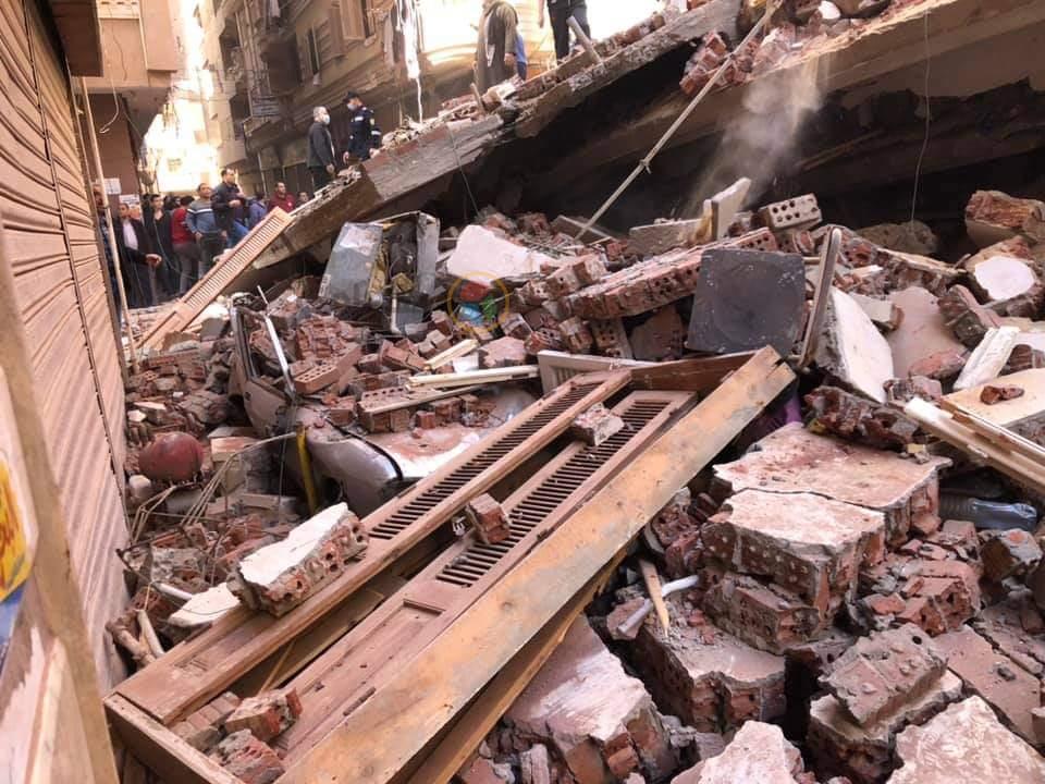 انهيار عقار من 4 طوابق في مصر وسقوط ضحايا
