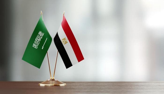 مصر تدين بأشد العبارات محاولة الحوثيين لاستهداف الرياض