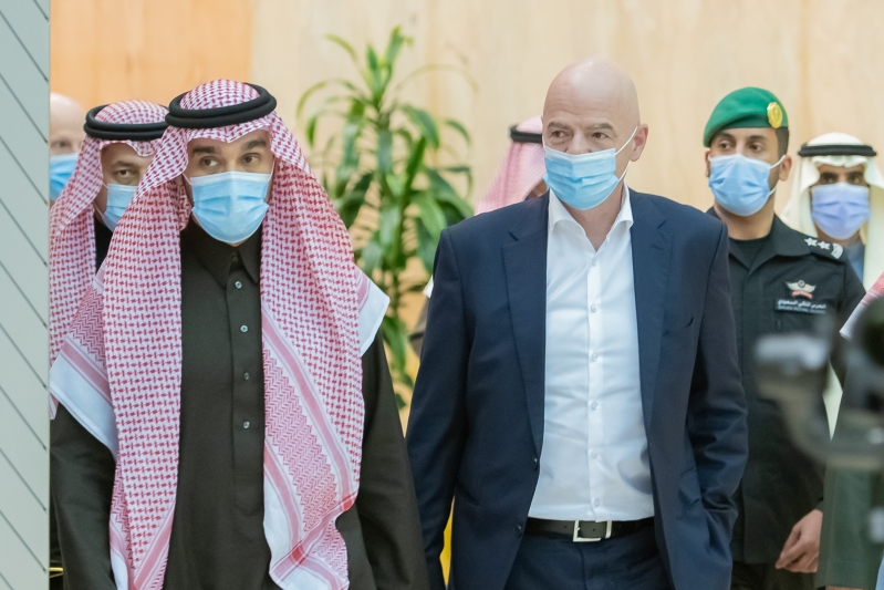 عبدالعزيز بن تركي الفيصل وإنفانتينو