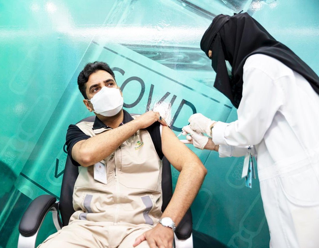  مركز لقاحات كورونا بحفر الباطن