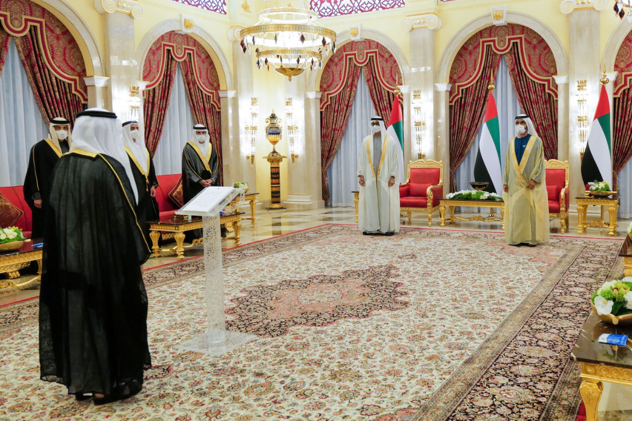 شخبوط بن نهيان وزير دولة للشؤون الخارجية في الإمارات
