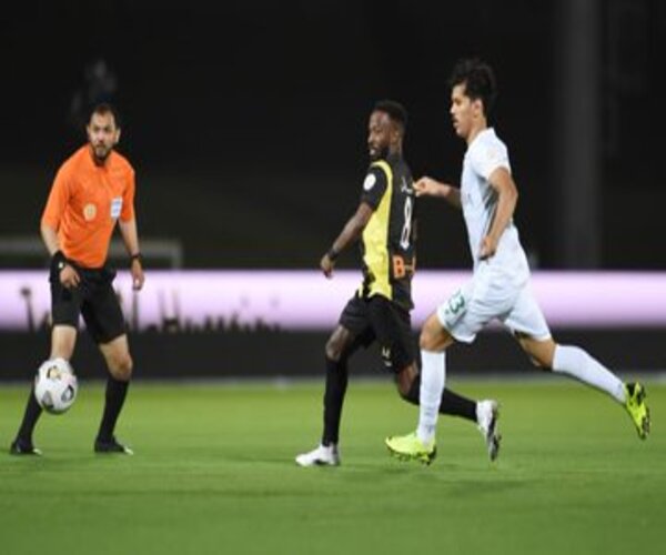 دوري محمد بن سلمان : الأهلي يحسم الشوط الأول ضد الاتحاد بهدف