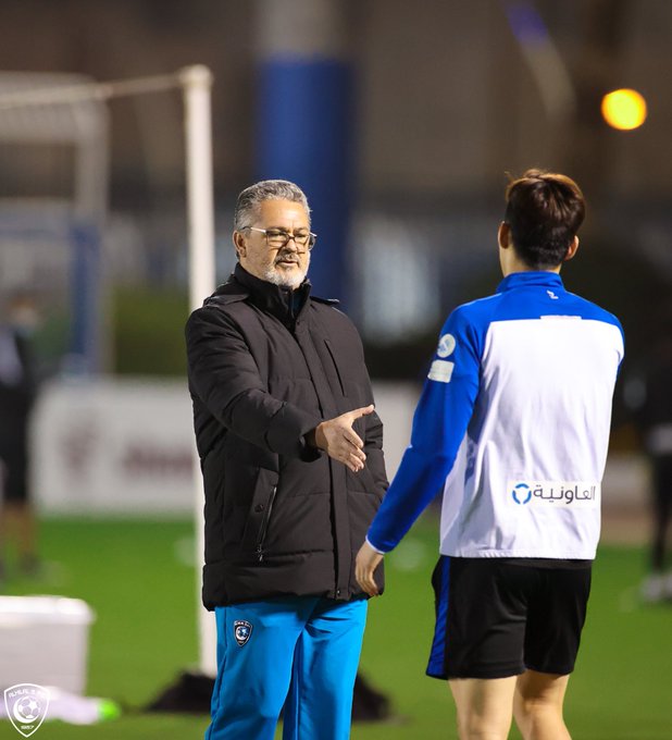 وعد مدرب الهلال في أول ظهور له أمام النصر