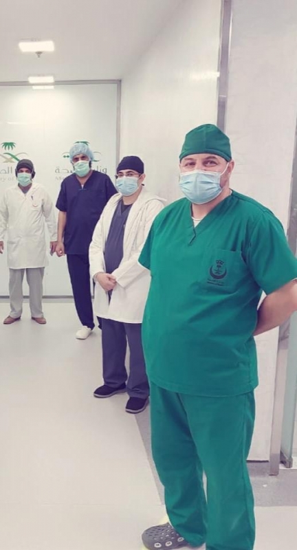 فريق استشاري زائر يُجري 4 عمليات جراحية بمستشفى ميسان بالطائف 
