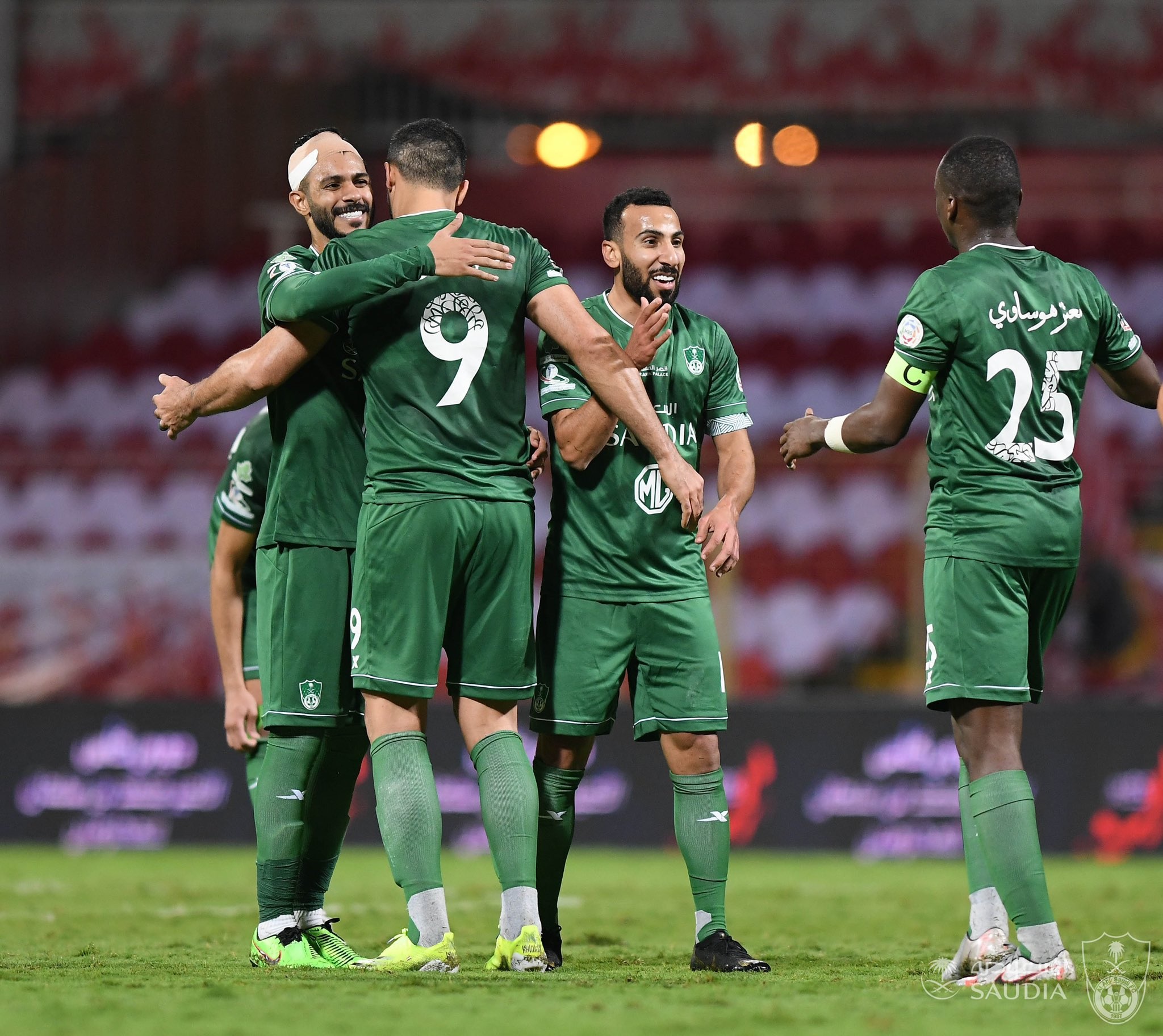 دوري محمد بن سلمان: مواجهة الشباب المباراة رقم 1000 لـ الأهلي بتاريخ الدوري