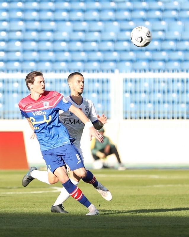 الهلال ضد أبها