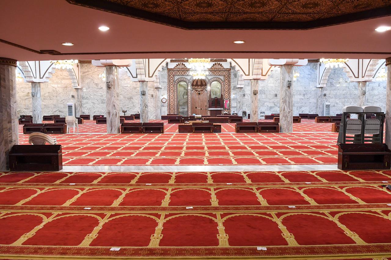 الشؤون الإسلامية تعيد افتتاح 5 مساجد بعد تعقيمها في 4 مناطق