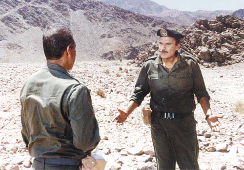 عزت العلايلي 