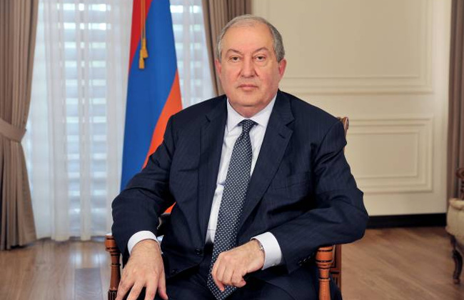 نقل الرئيس الأرمني إلى المستشفى بسبب كورونا