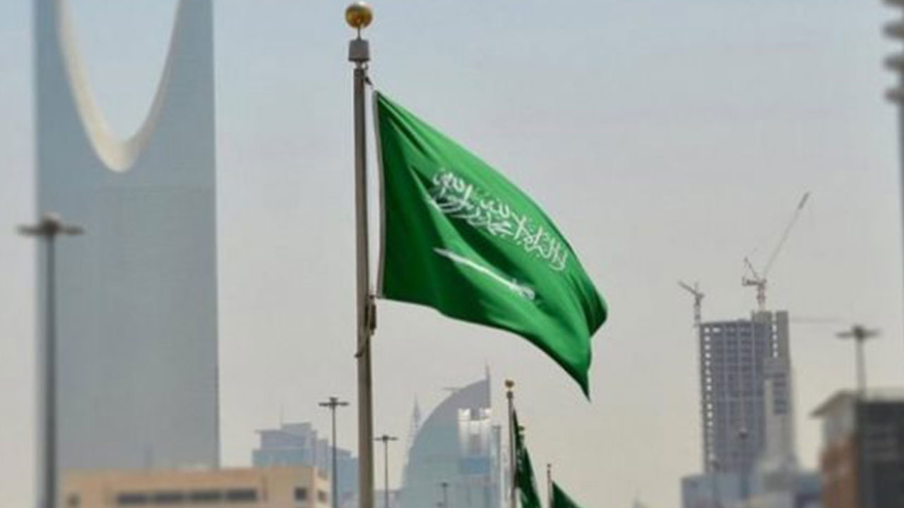 السعودية تعرب عن صادق تعازيها لإيران جراء انفجار ميناء بندر عباس