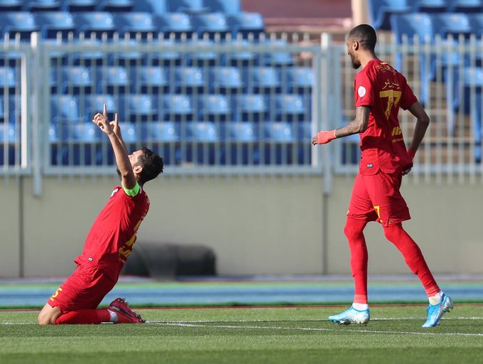 شافعي لاعب ضمك