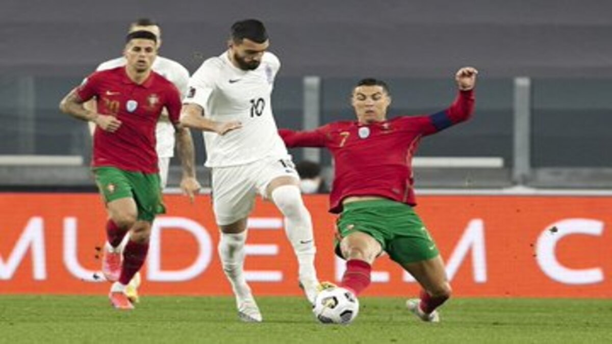 النيران الصديقة تُهدي فوزًا صعبًا لـ منتخب البرتغال ضد أذربيجان