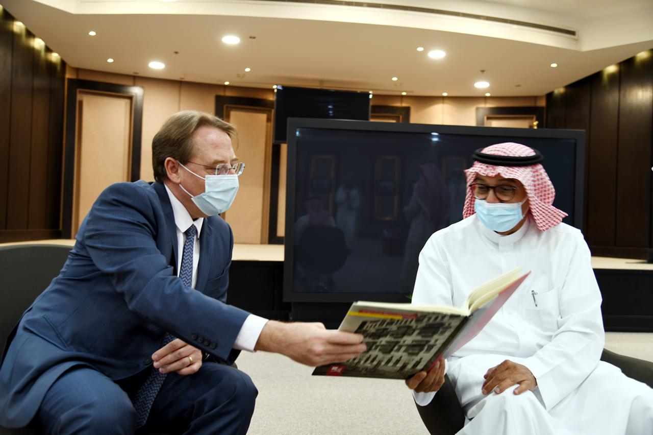 السفير الفرنسي من مكتبة الملك عبدالعزيز: أنا سعيد جداً