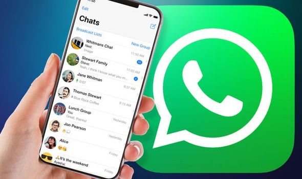 WhatsApp يحذر مستخدميه من انقطاع الخدمة