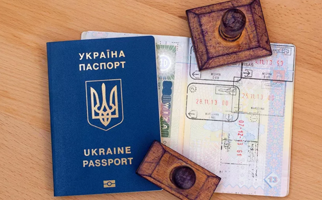 أوكرانيا: يمكن لمواطنينا اكتساب جنسية ثانية إلا الروسية !