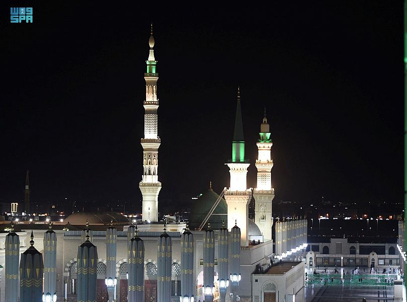 118 ألف وحدة إنارة في المسجد النبوي